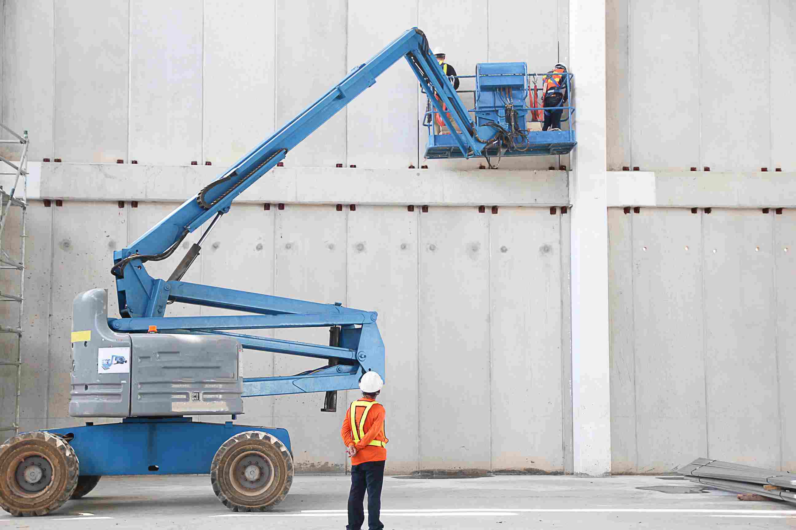 aerial-lifts-versatile-solutions